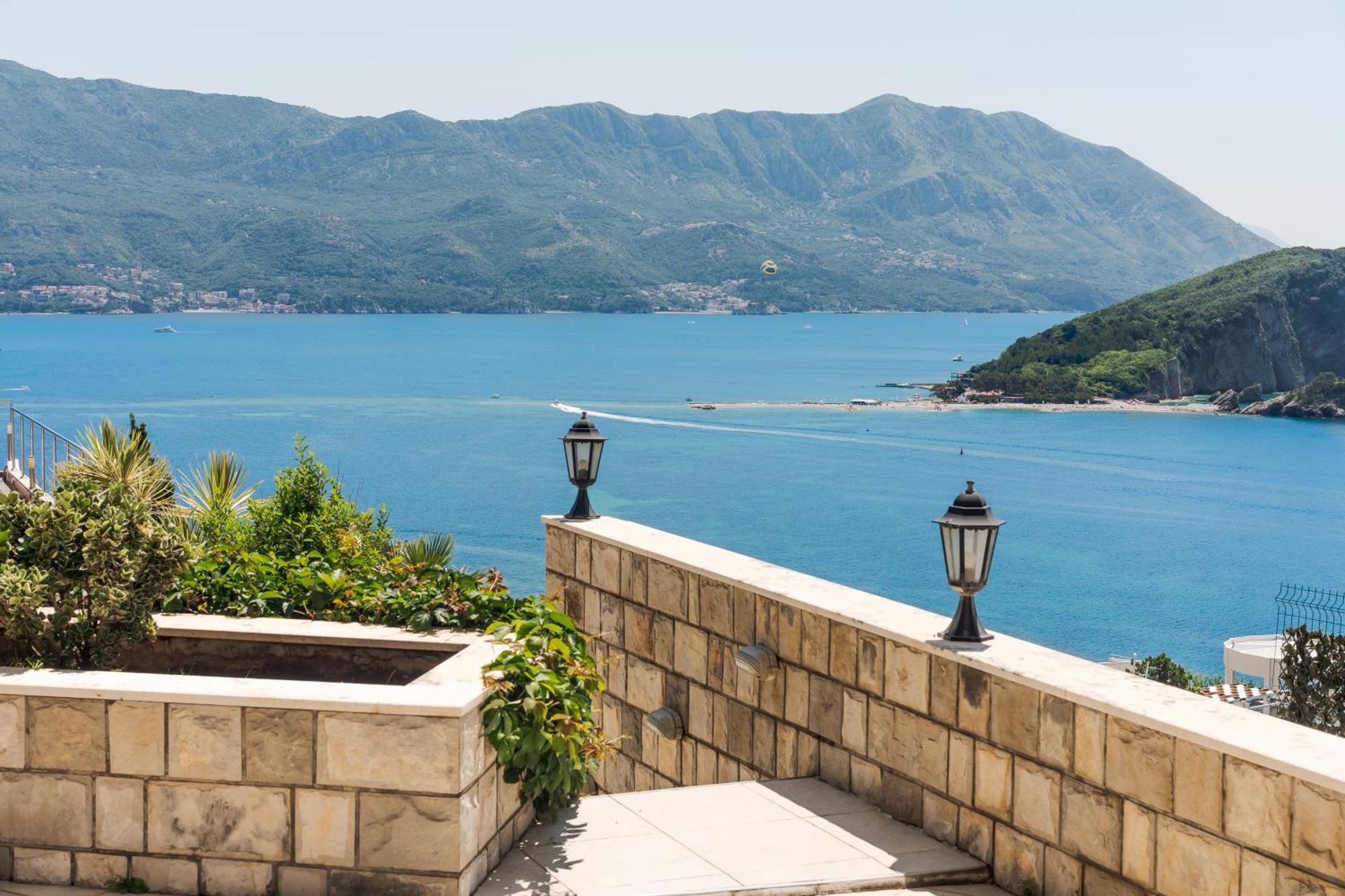 Vidikovac Marble House Apartment Budva Bagian luar foto